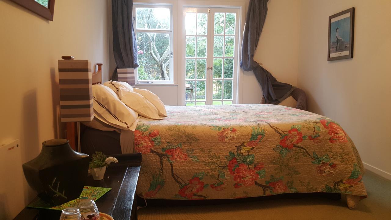 The Old Post Office Guesthouse B&B Paparoa Bagian luar foto