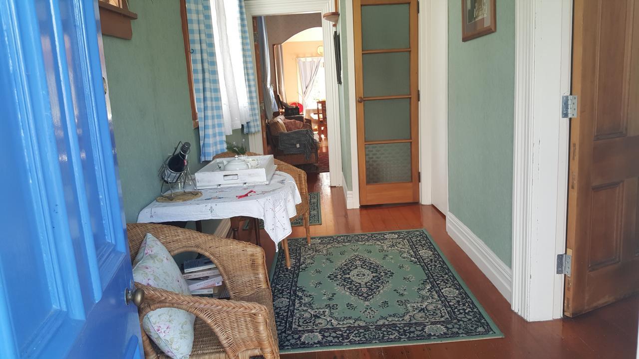 The Old Post Office Guesthouse B&B Paparoa Bagian luar foto