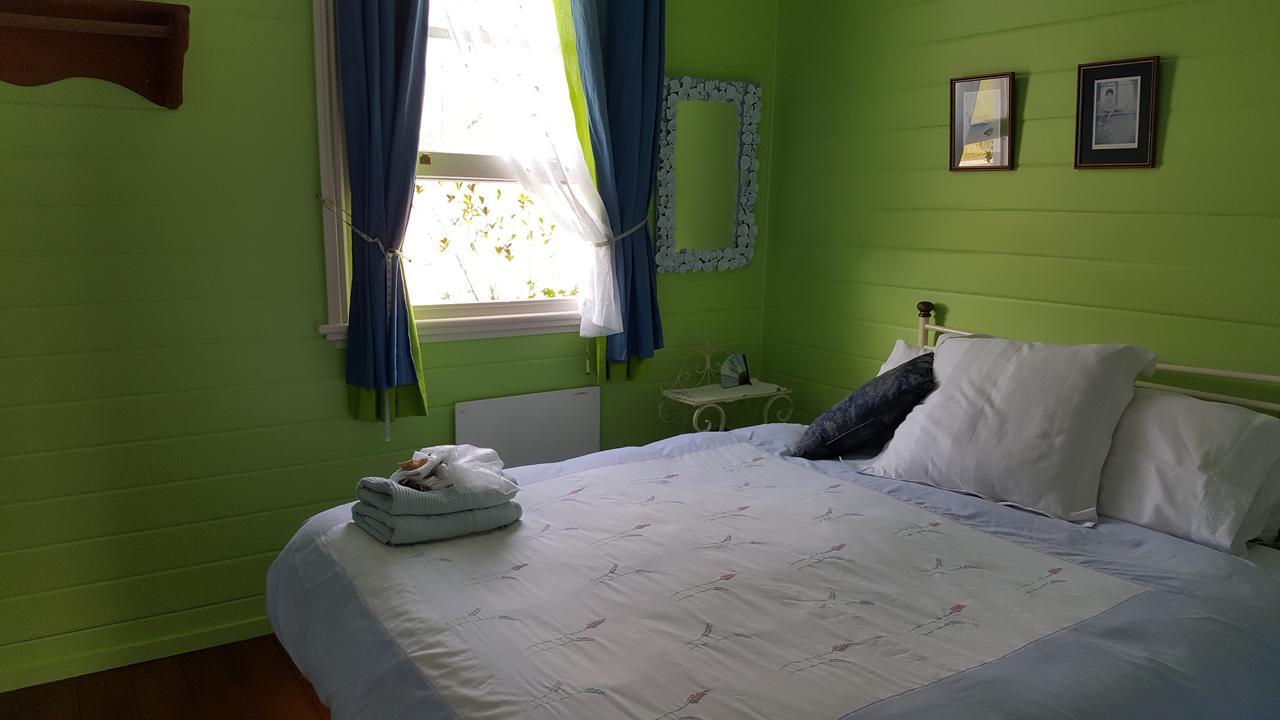 The Old Post Office Guesthouse B&B Paparoa Bagian luar foto